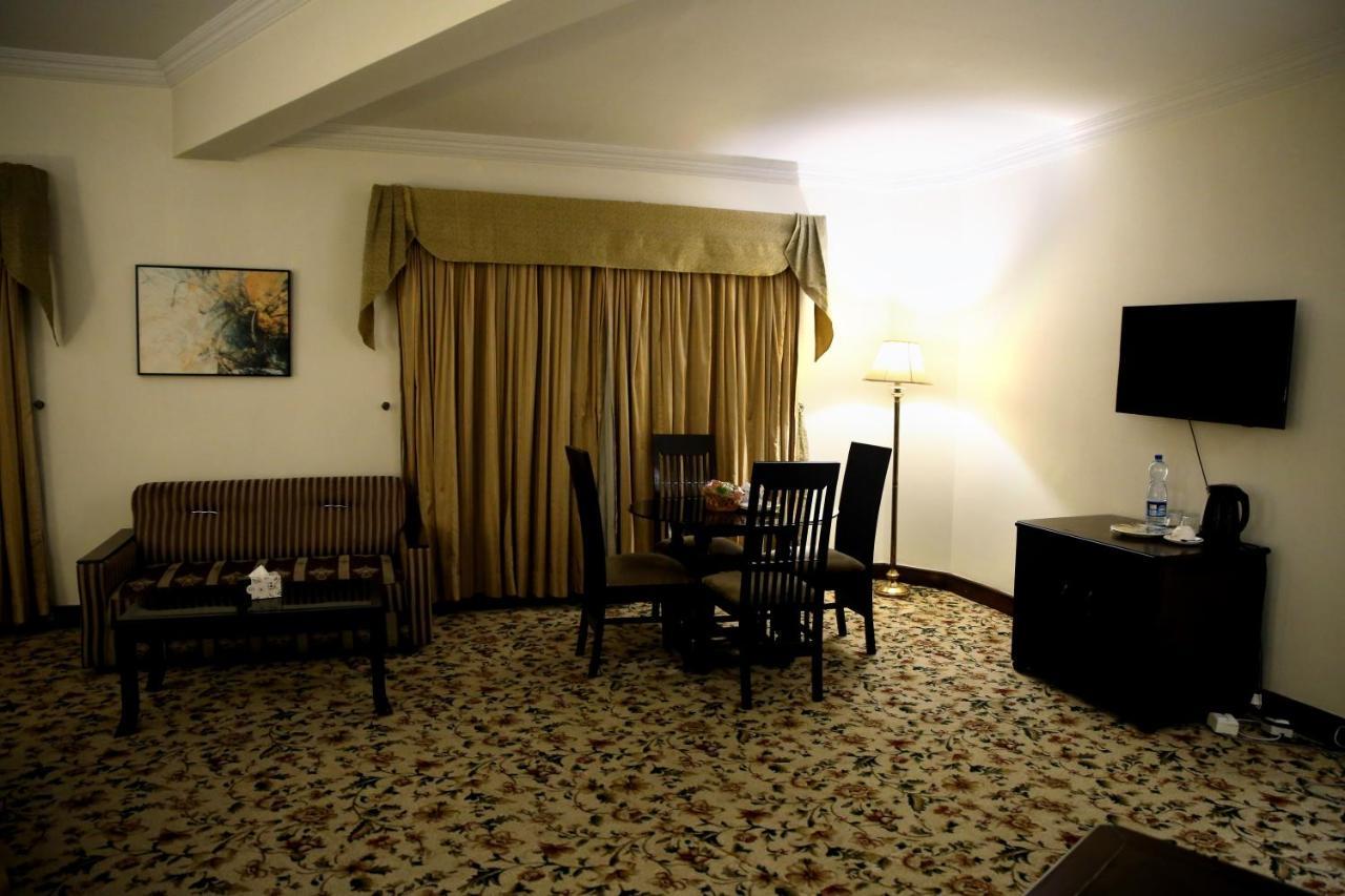 Hotel Hillview Islamabad Exterior photo
