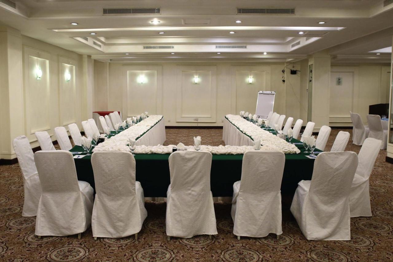 Hotel Hillview Islamabad Exterior photo